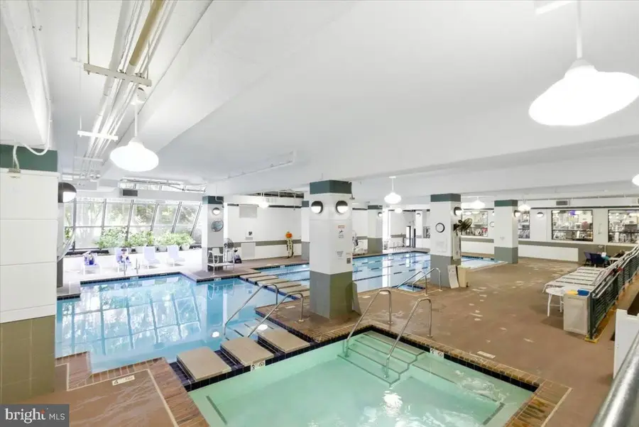 309 Yoakum Pkwy #204, Alexandria, VA 22304 - #2