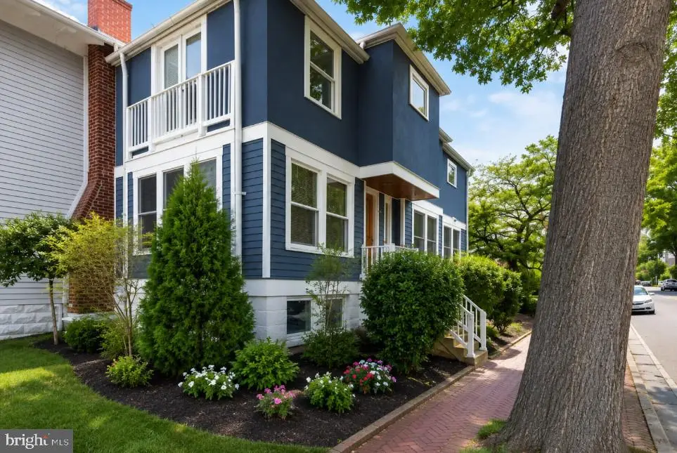 400 N West St, Alexandria, VA 22314 - #1