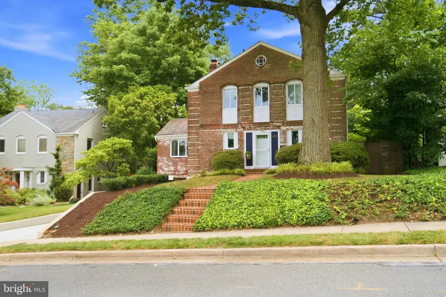 432 Argyle Dr, Alexandria, VA 22305 - #2