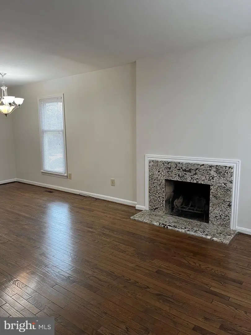 1533 Oronoco St, Alexandria, VA 22314 - #2