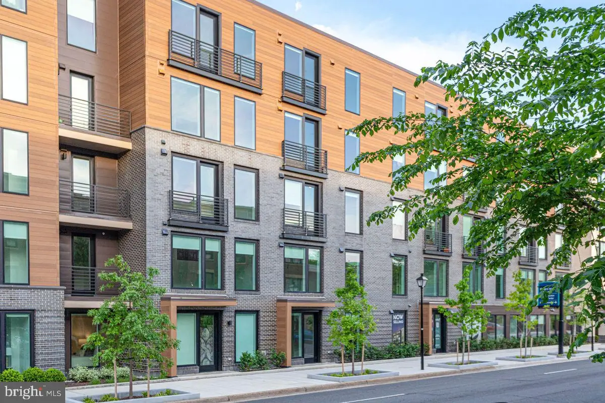 701 N Henry St #205, Alexandria, VA 22314 - #1