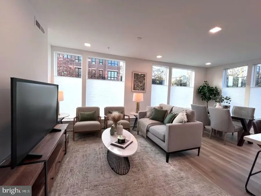 701 N Henry St #205, Alexandria, VA 22314 - #3