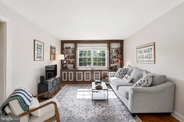 1708 W Abingdon Dr #202, ALEXANDRIA, VA 22314