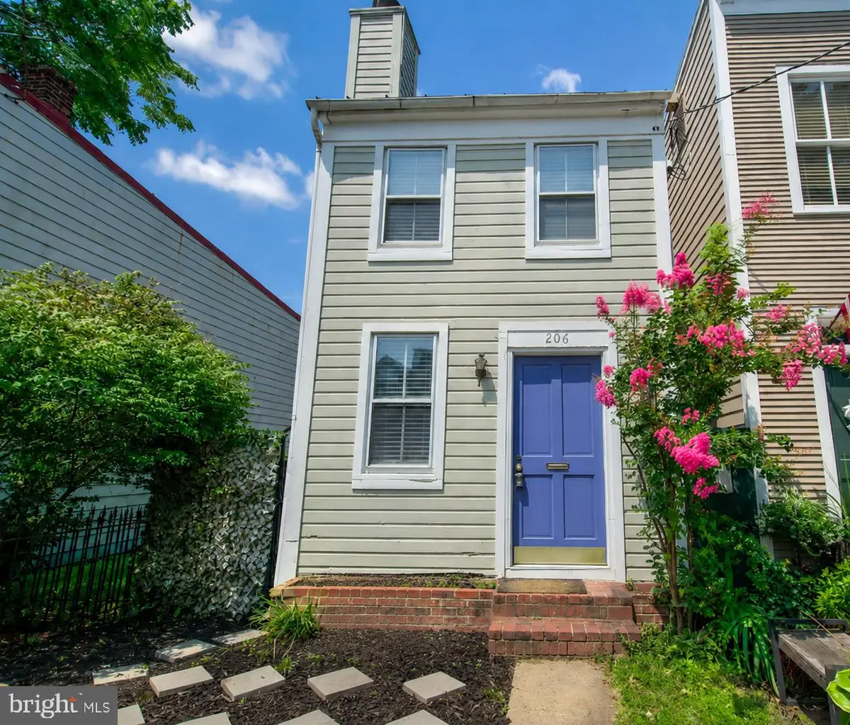 206 N Payne St N, Alexandria, VA 22314 - #1