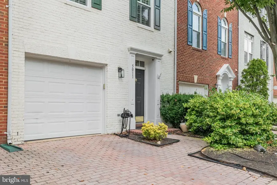 5011 Waple Ln, Alexandria, VA 22304 - #2