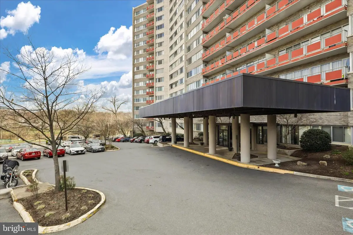 5340 Holmes Run Pkwy #904, Alexandria, VA 22304 - #1