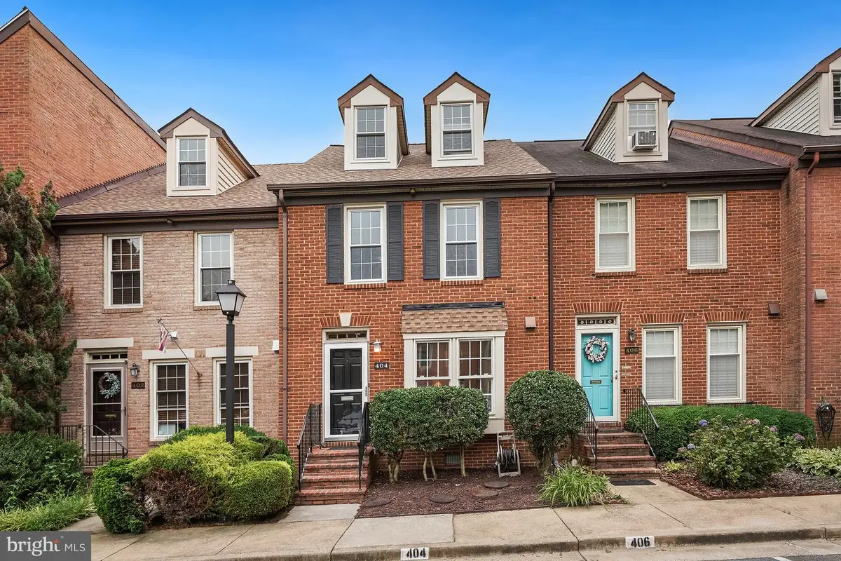 404 Glebe Rd W, Alexandria, VA 22305 - #1