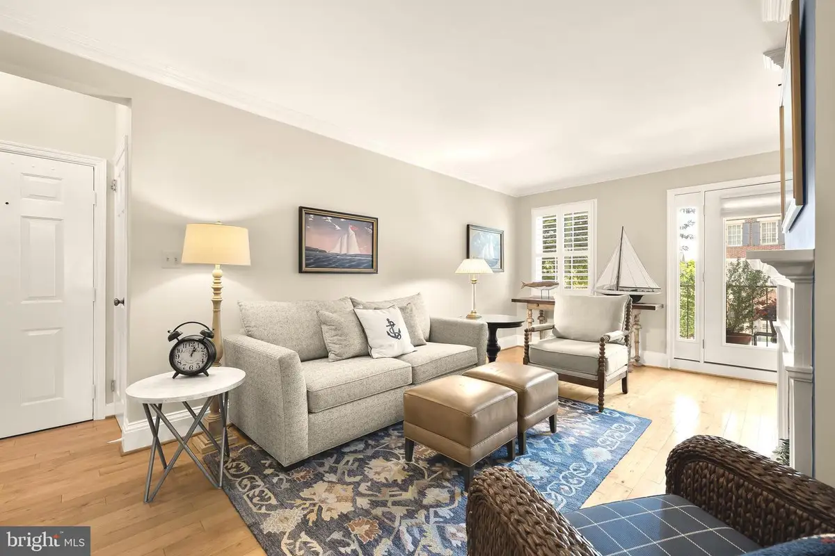 1115 N Pitt St #2b, Alexandria, VA 22314 - #1