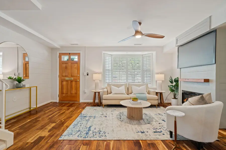 3753 Jason Ave, Alexandria, VA 22302 - #2