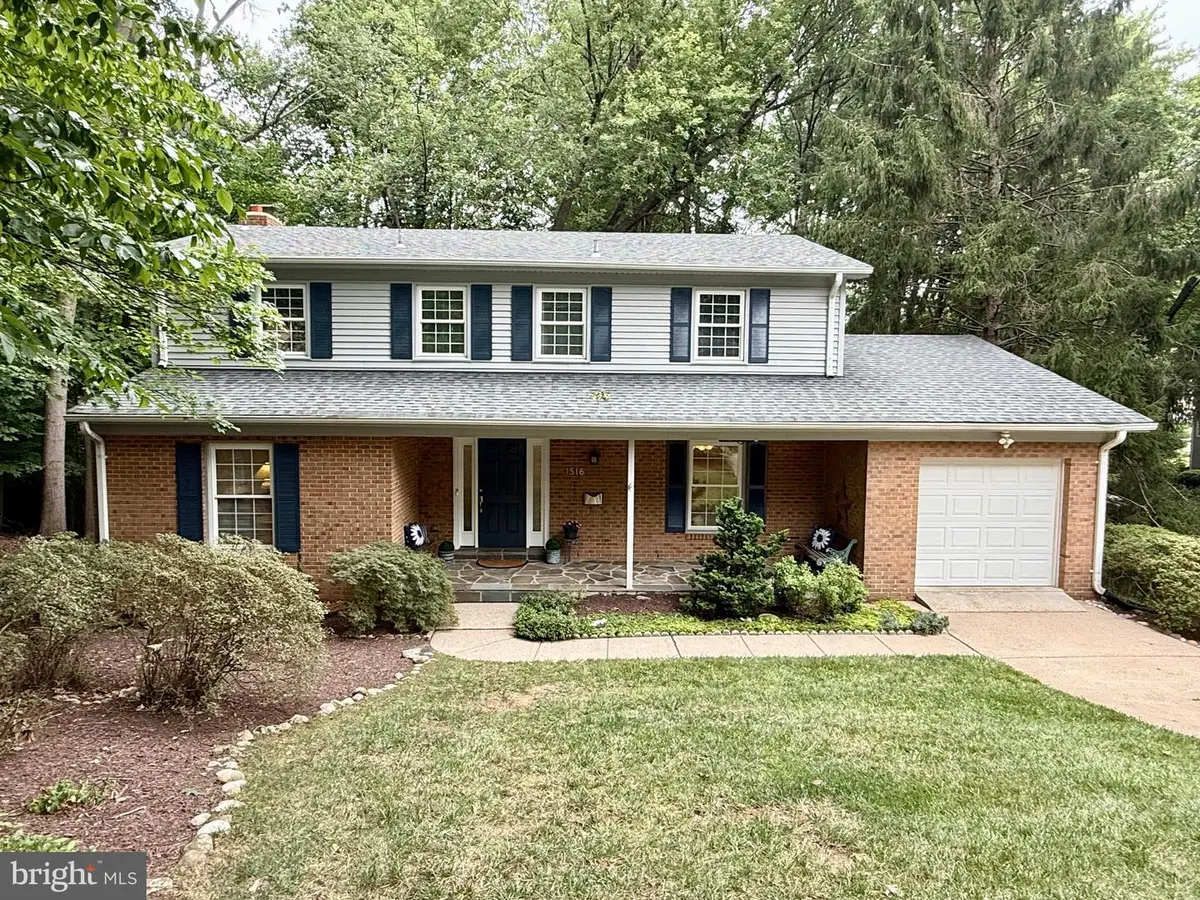 1516 N Chambliss St, Alexandria, VA 22312 - #1