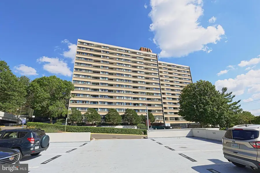 5911 Edsall Rd #614, Alexandria, VA 22304 - #2