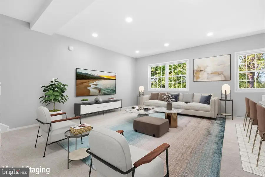 3721 Lyons Ln, Alexandria, VA 22302 - #3