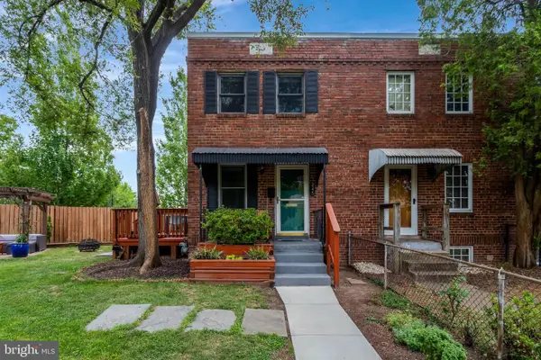 245 Buchanan St, ALEXANDRIA, VA 22314