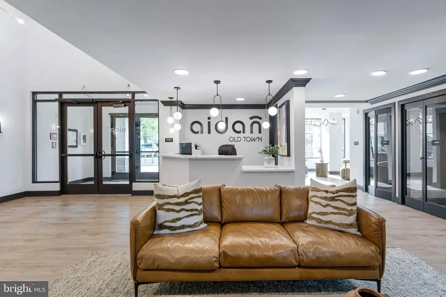 701 N Henry St #212, Alexandria, VA 22314 - #3