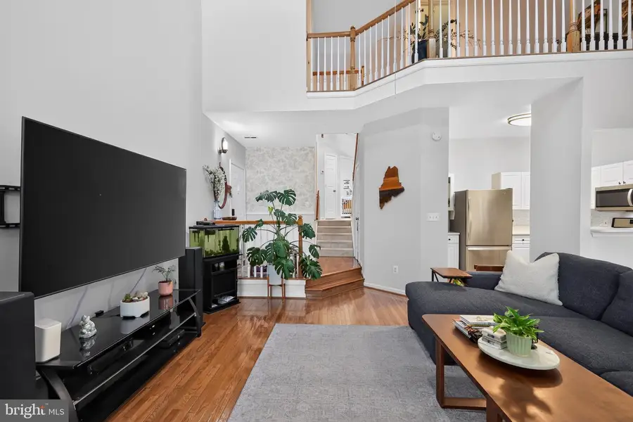 2331 Henshaw Pl #301, Alexandria, VA 22311 - #3