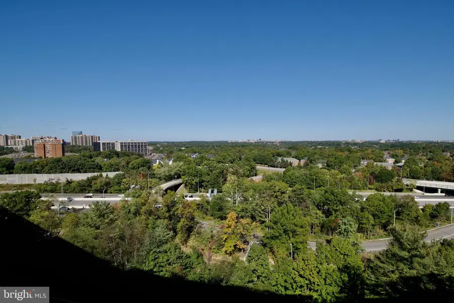 2500 N Van Dorn St #1211, Alexandria, VA 22302 - #2