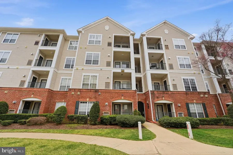 4854 Eisenhower Ave #351, Alexandria, VA 22304 - #2