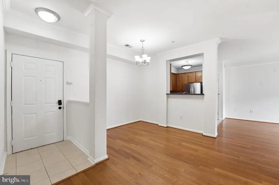 4854 Eisenhower Ave #351, Alexandria, VA 22304 - #3
