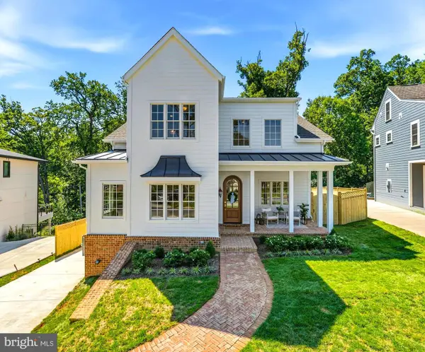 3111 Circle Hill Rd, ALEXANDRIA, VA 22305