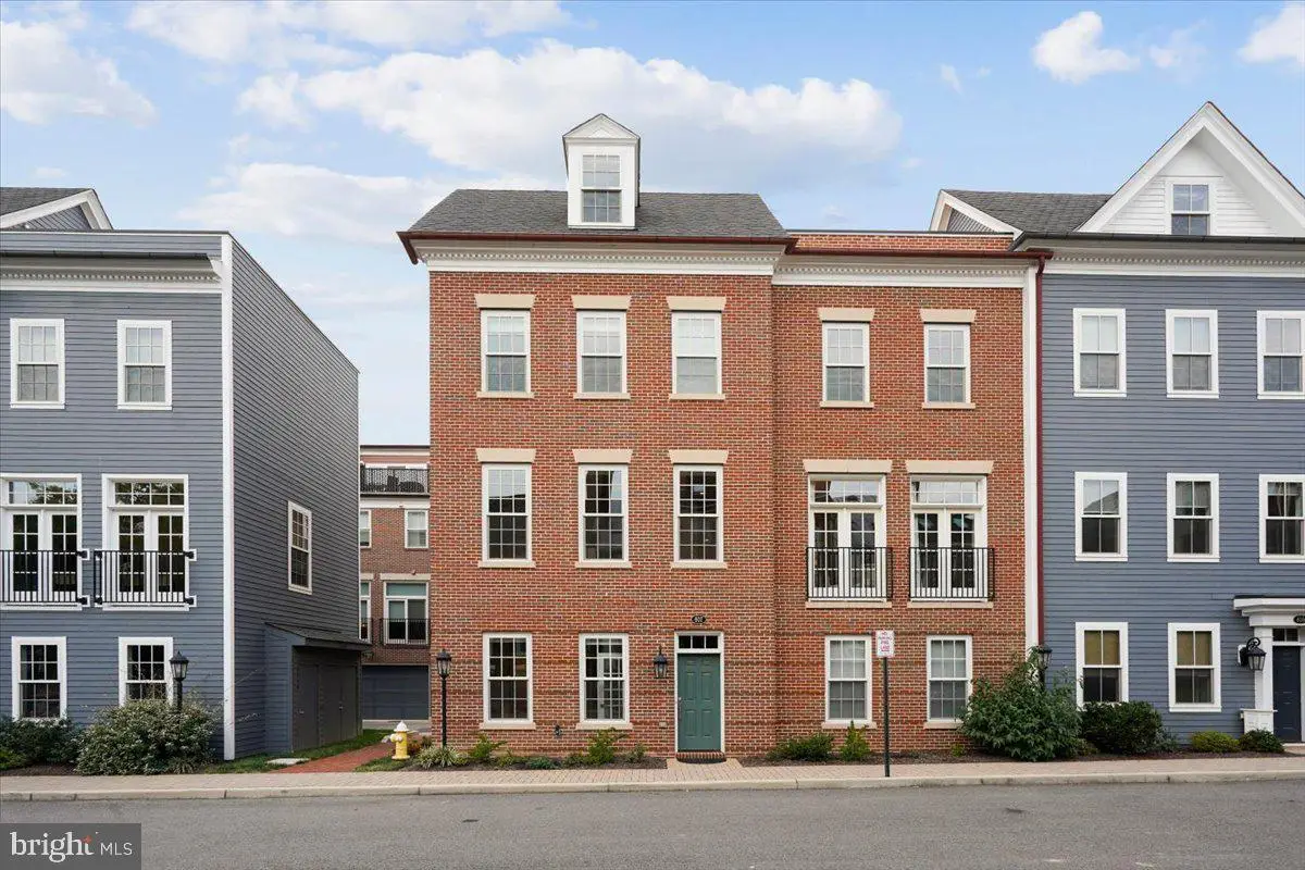 607 Second St, Alexandria, VA 22314 - #1