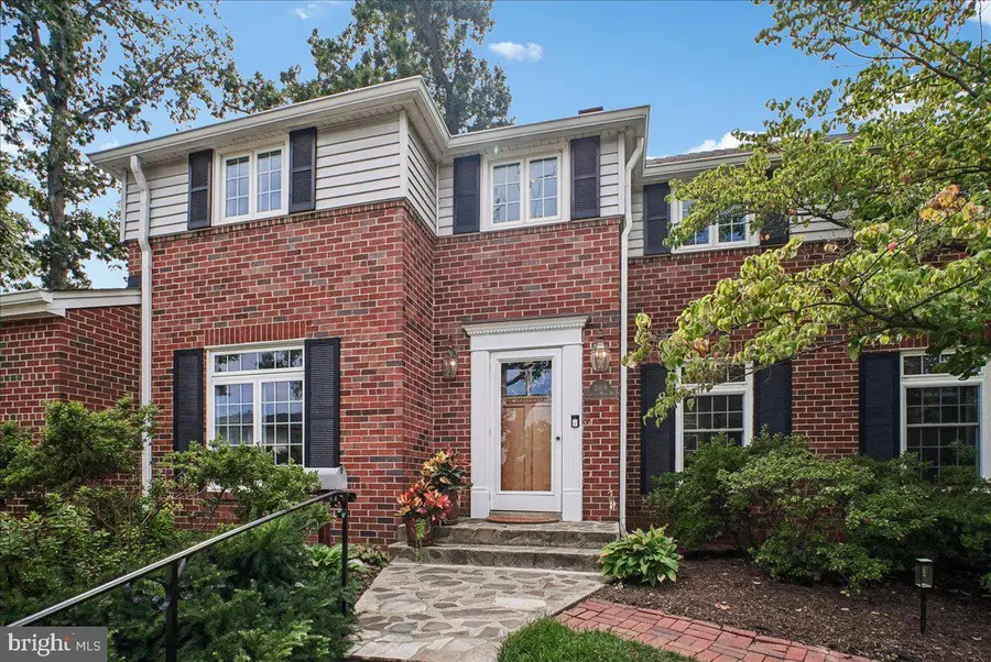3108 Cameron Mills Rd, Alexandria, VA 22302 - #2
