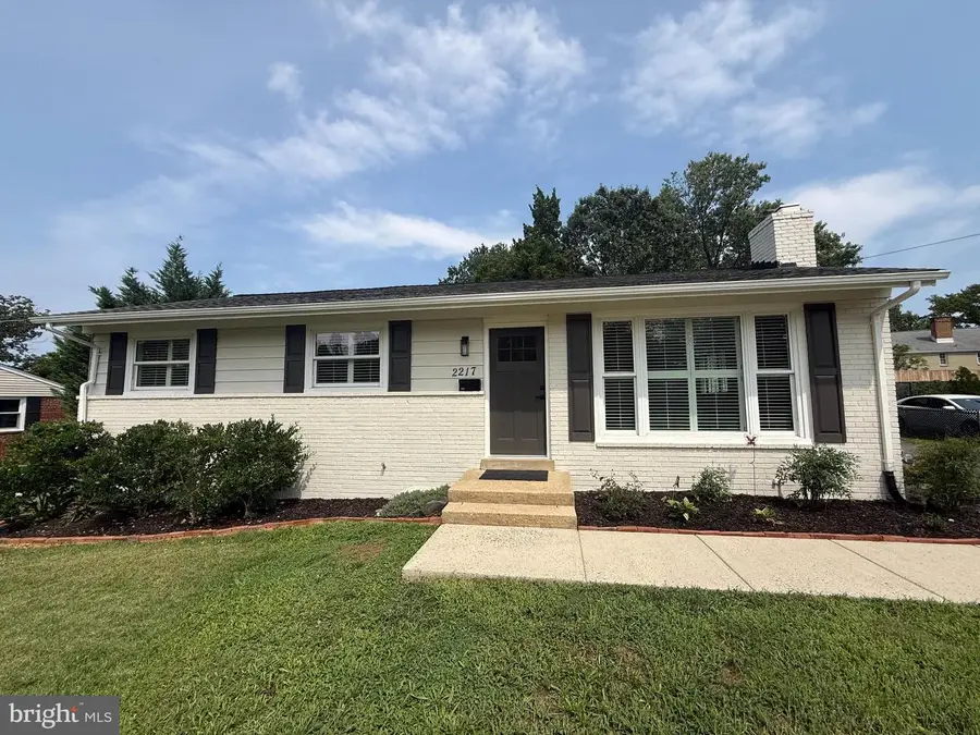 2217 N Earley St, Alexandria, VA 22302 - #2