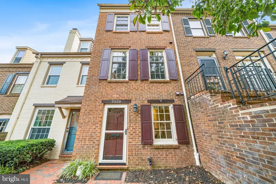 1220 Michigan Ct, Alexandria, VA 22314 - #3