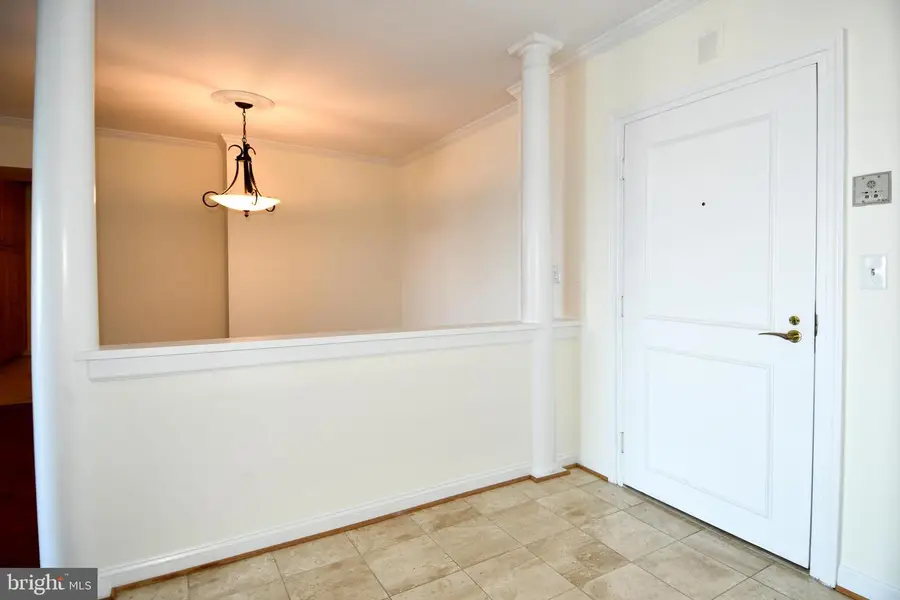 1250 S Washington St #714, Alexandria, VA 22314 - #2