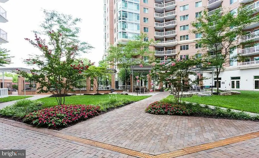 3101 N Hampton Dr #606, Alexandria, VA 22302 - #2