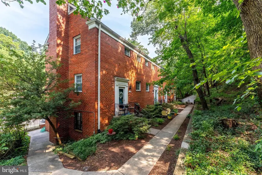 3507 Valley Dr, Alexandria, VA 22302 - #2