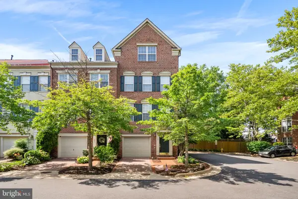 349 Livermore Ln, ALEXANDRIA, VA 22304