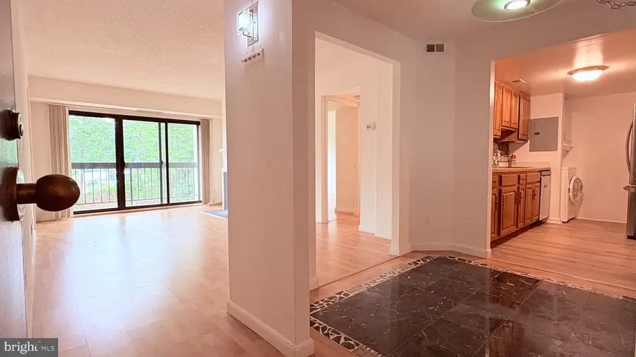 801 N Howard St #568, Alexandria, VA 22304 - #3