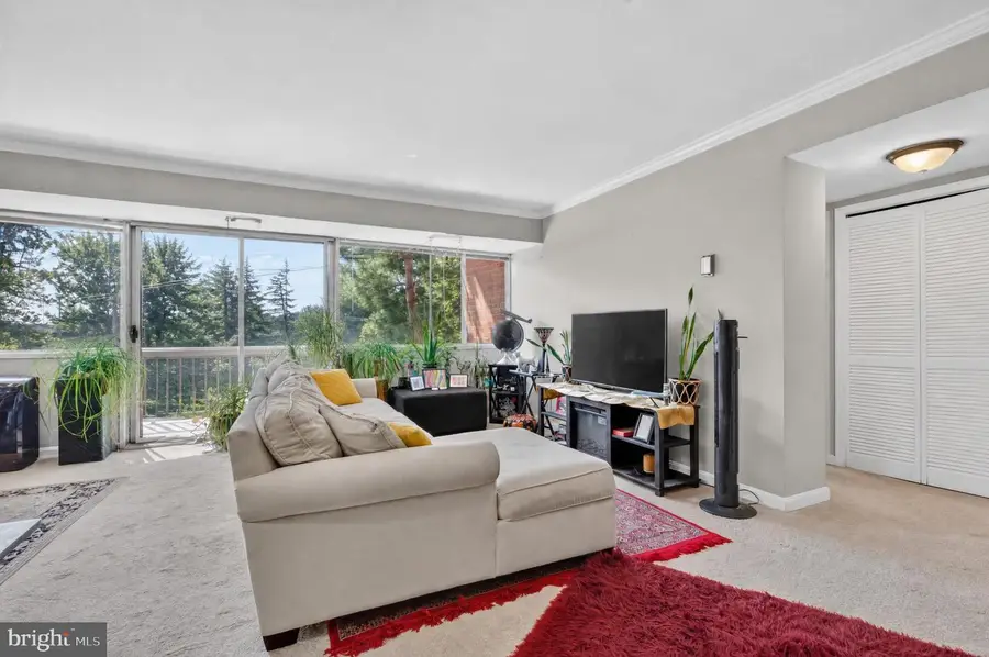 5801 Quantrell Ave #206, Alexandria, VA 22312 - #2
