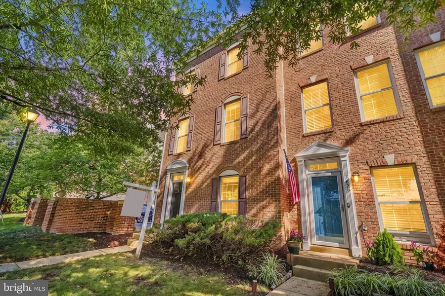 3831 Eisenhower Ave, Alexandria, VA 22304 - #3
