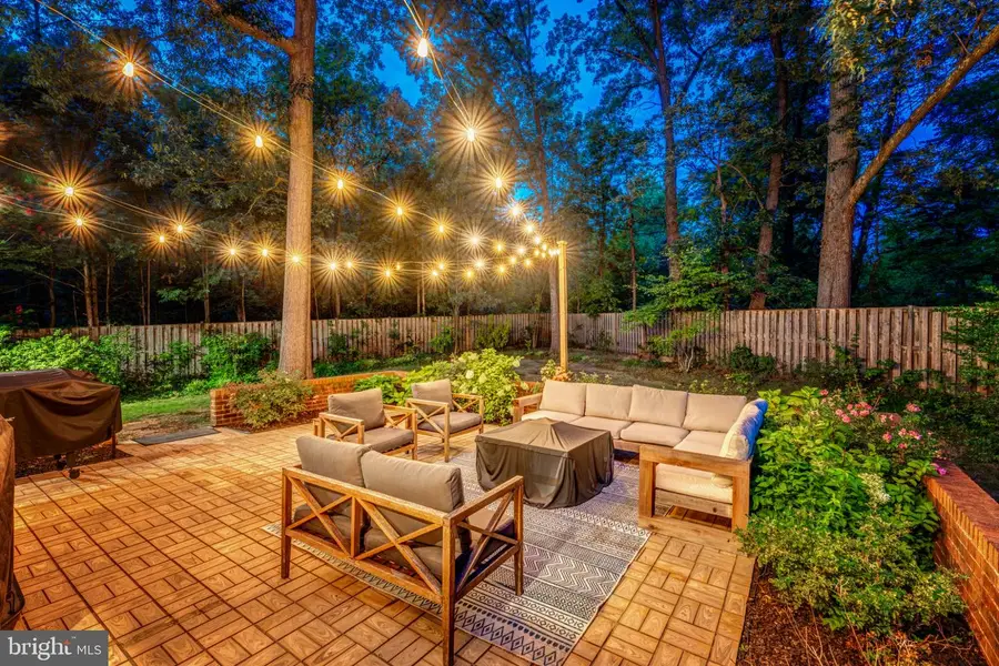 1709 Maple Hill Pl, Alexandria, VA 22302 - #2