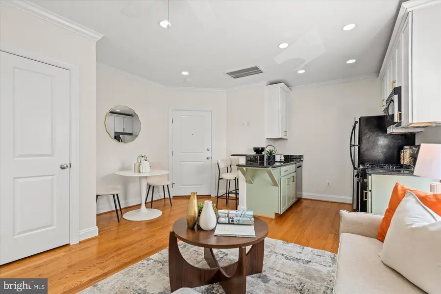 409 E Raymond Ave #6, Alexandria, VA 22301 - #3