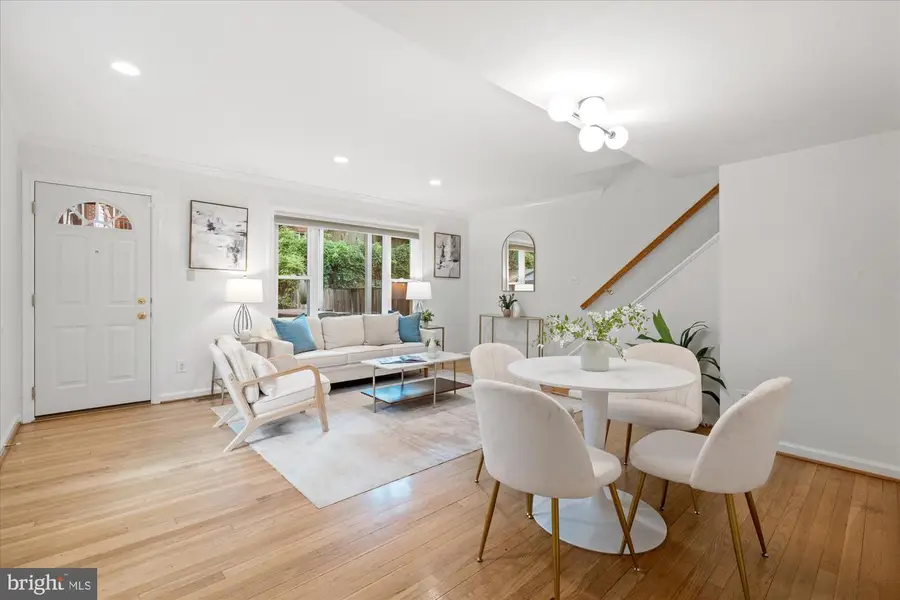 202 Tennessee Ave, Alexandria, VA 22305 - #2