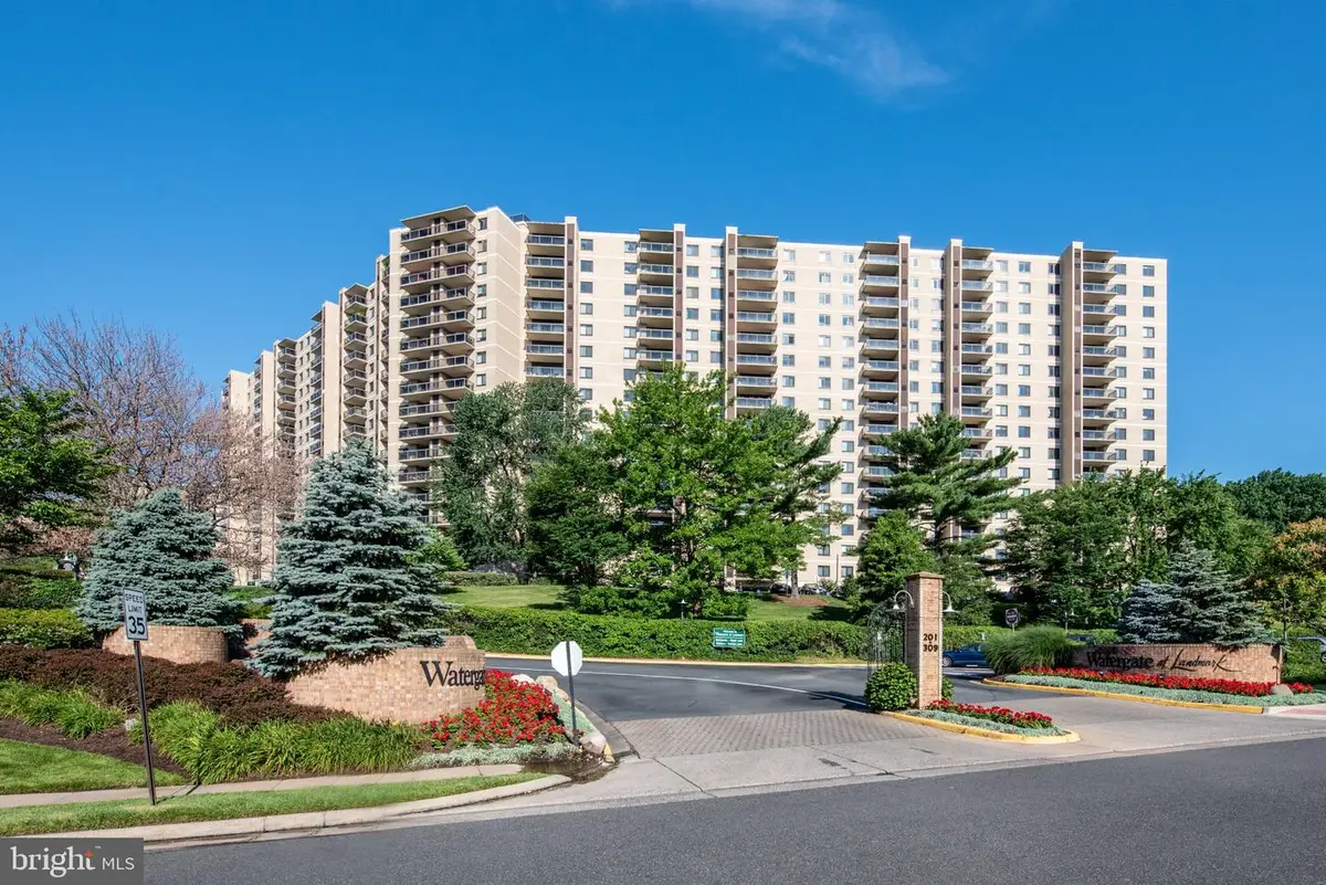 205 Yoakum Pkwy #1711, Alexandria, VA 22304 - #1