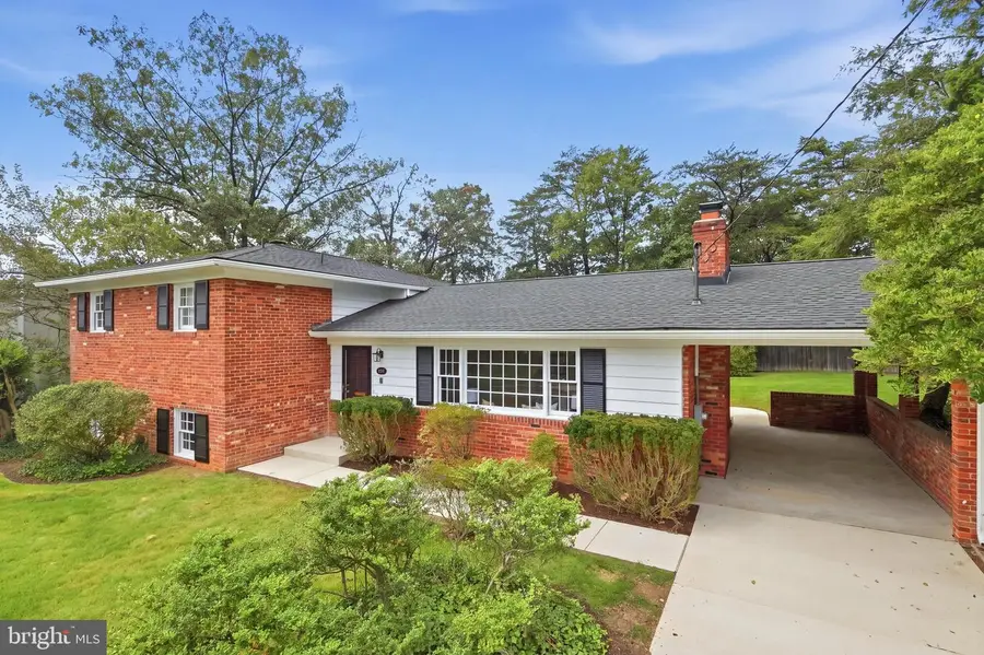 1340 N Ivanhoe St, Alexandria, VA 22304 - #3
