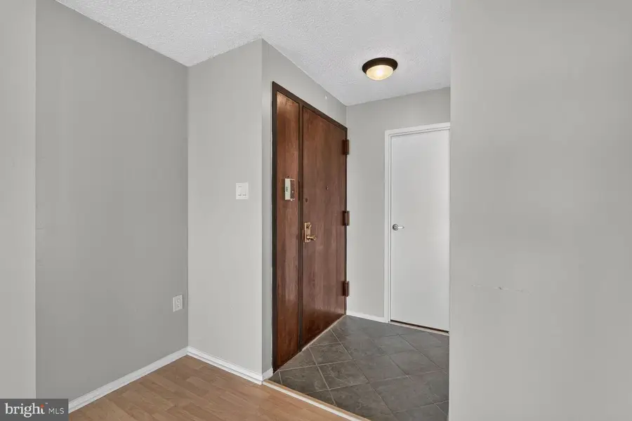 250 S Reynolds St S #1109, Alexandria, VA 22304 - #3