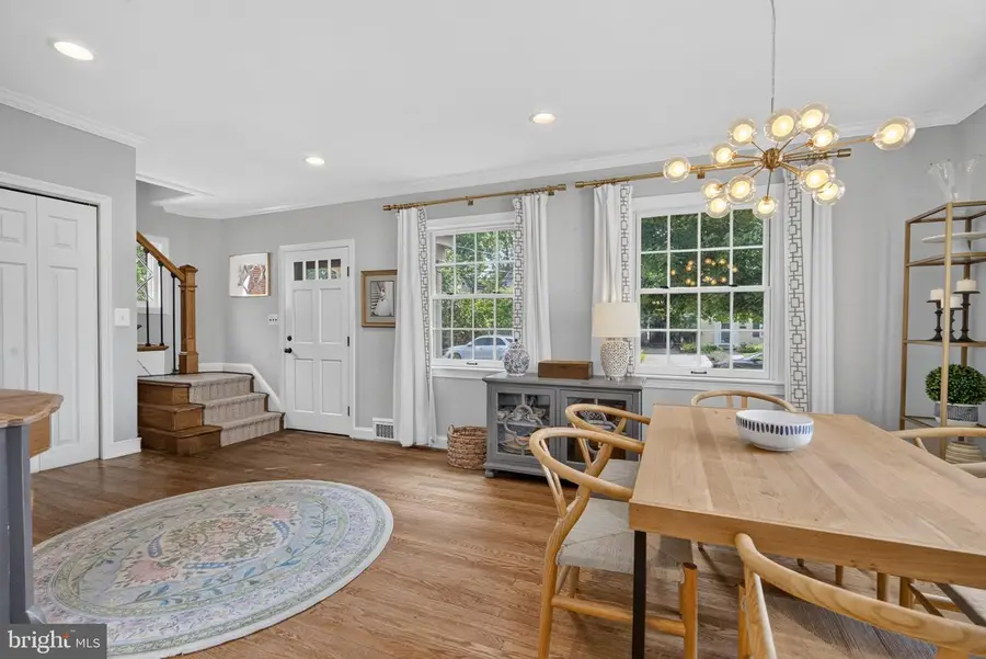 2504 Davis Ave, Alexandria, VA 22302 - #3