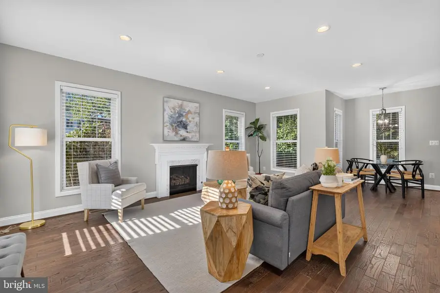 300 Mount Vernon Ave, Alexandria, VA 22301 - #2