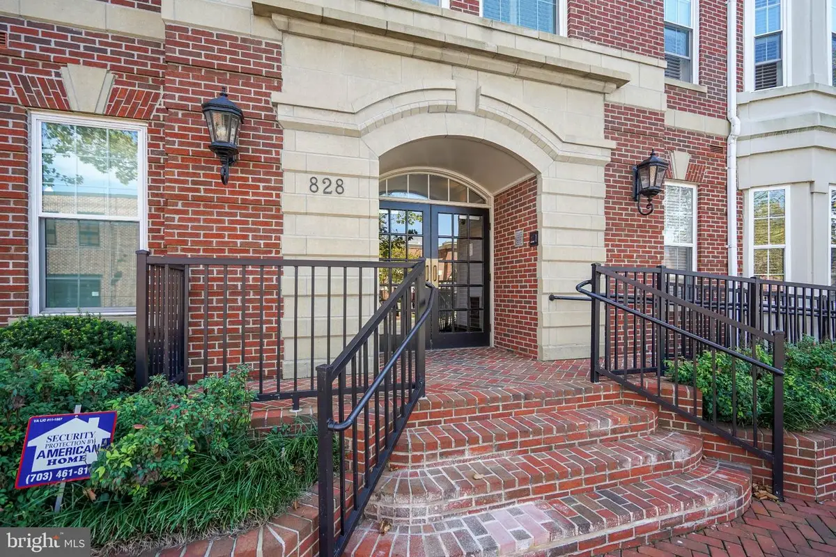 828 Slaters Ln #204, Alexandria, VA 22314 - #1