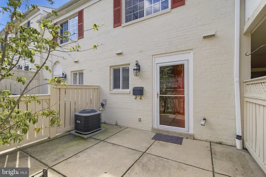 1407 N Van Dorn St, Alexandria, VA 22304 - #3