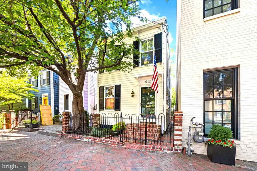 612 S Saint Asaph St, Alexandria, VA 22314 - #2
