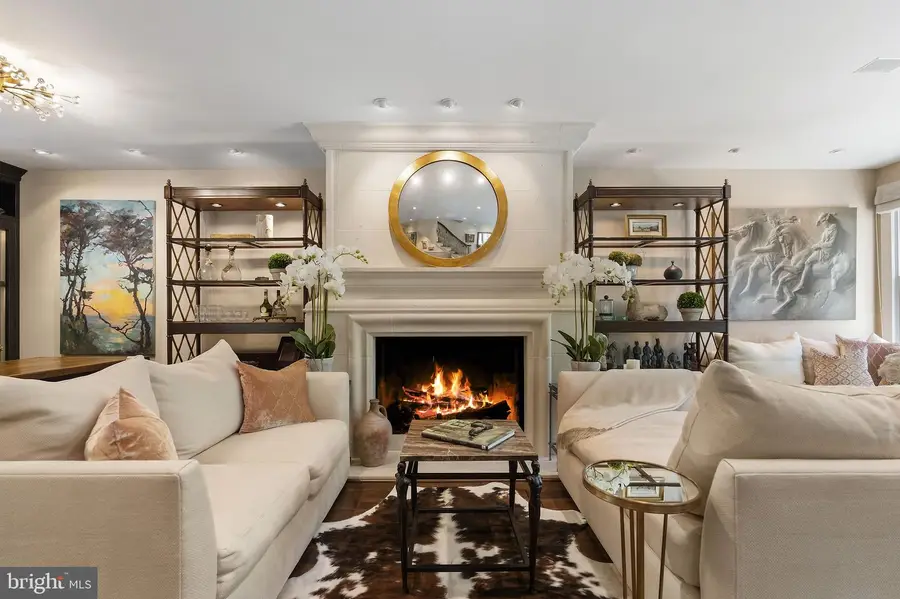 619 N West St, Alexandria, VA 22314 - #2