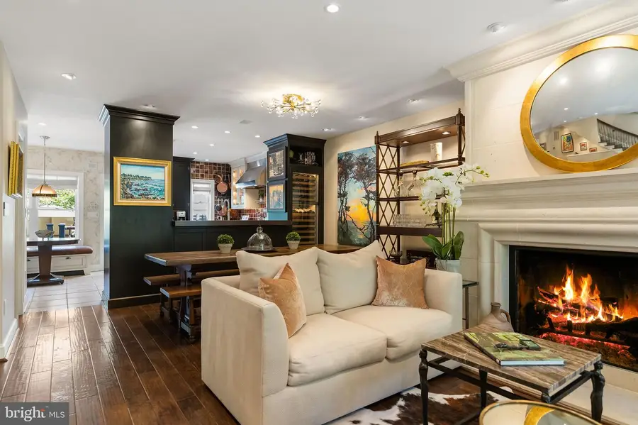 619 N West St, Alexandria, VA 22314 - #3
