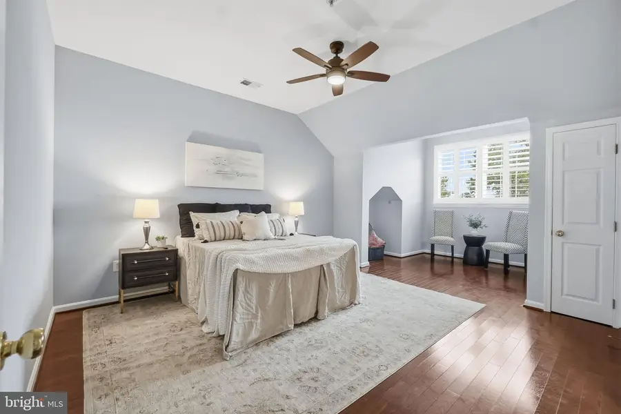 707 Massey Ln #b, Alexandria, VA 22314 - #3