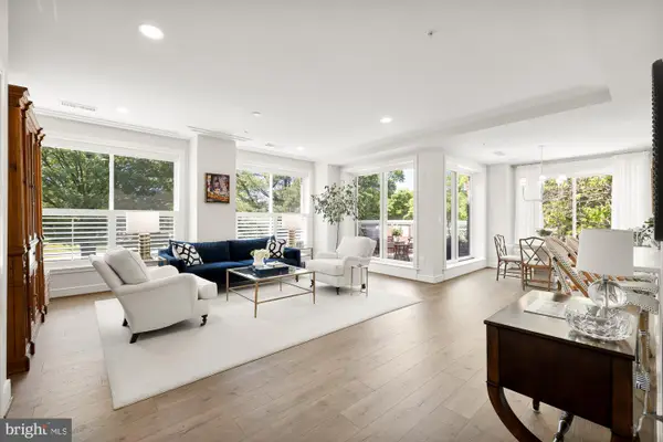 625 Slaters Ln #104, ALEXANDRIA, VA 22314