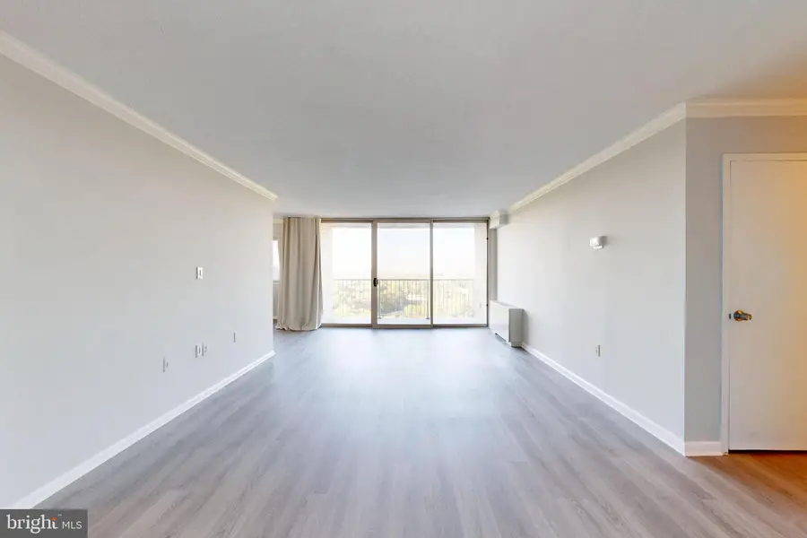 2500 N Van Dorn St #1101, Alexandria, VA 22302 - #3